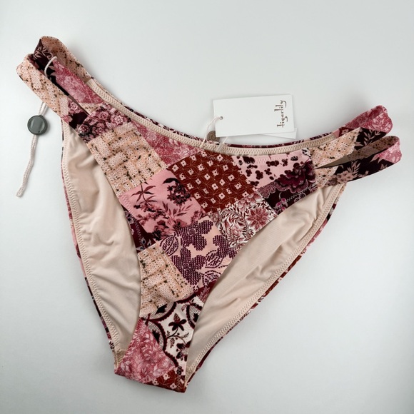 Tigerlily Kazumi High Bikini Bottoms Tiger Print Berry Size M NWT - Picture 1 of 5